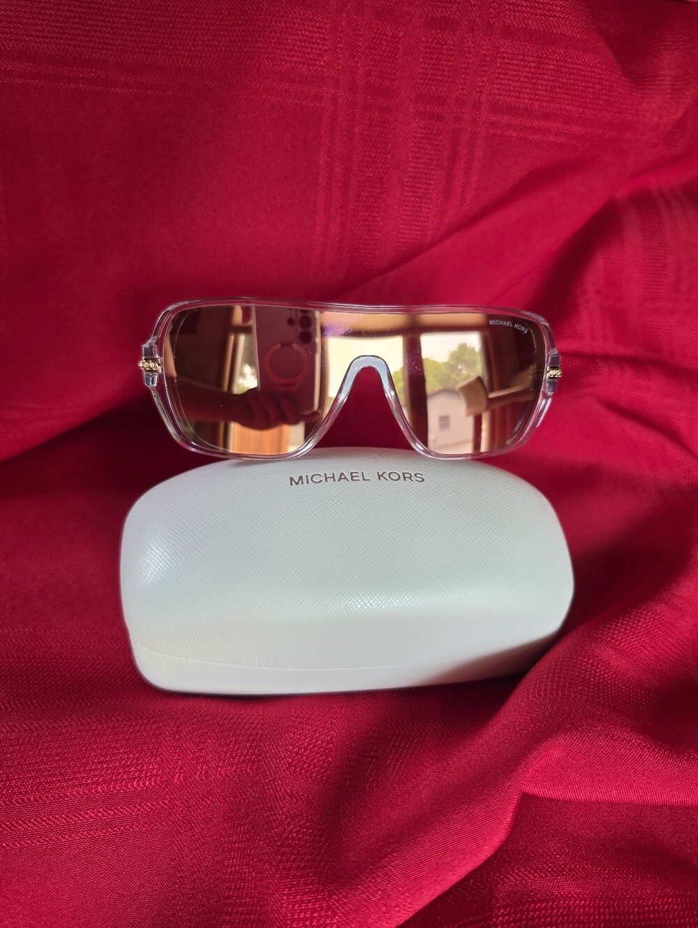 NIB Michael Kors Pink Wailuku Sunglasses